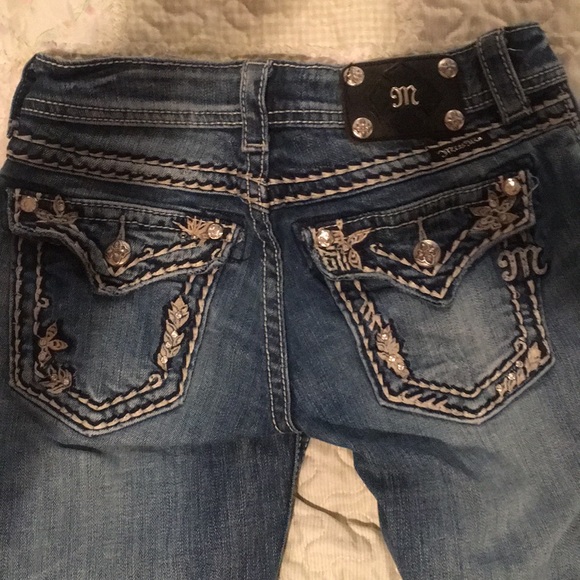 MissMe Capris - Picture 2 of 2